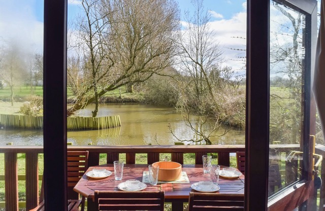 Woodpecker Lodge - UK49149