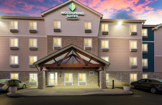 WoodSpring Suites Columbus West - Hilliard