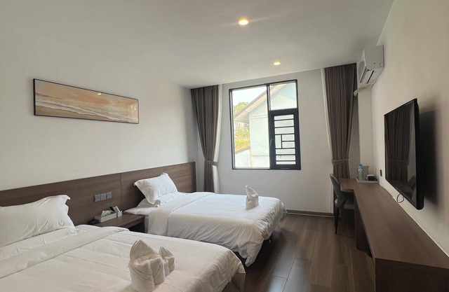Xianglong Hotel
