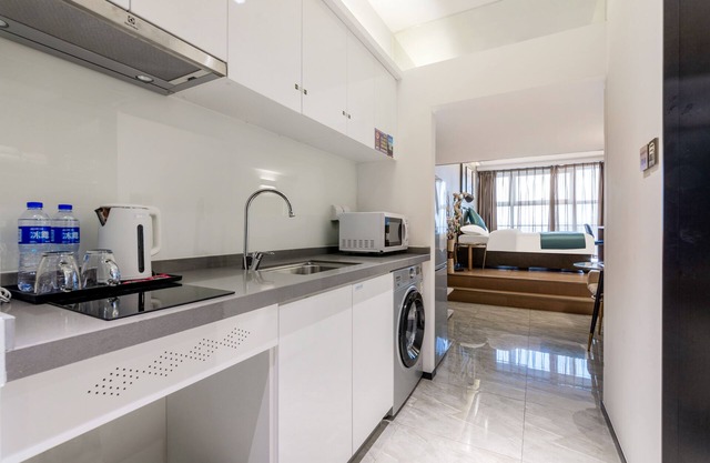 Xizhengjia Apartment Hotel (Guangzhou Financial City Keyun Road subway station store)