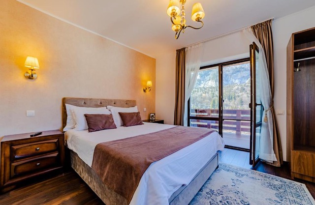 Yael Luxury Apartments 3