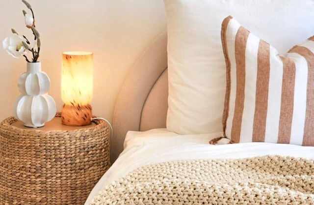 Yaringa ~ Ocean views. Sleeps 12. Sauna. Firepit