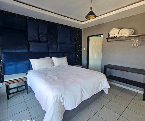 Yello Guest House and Spa