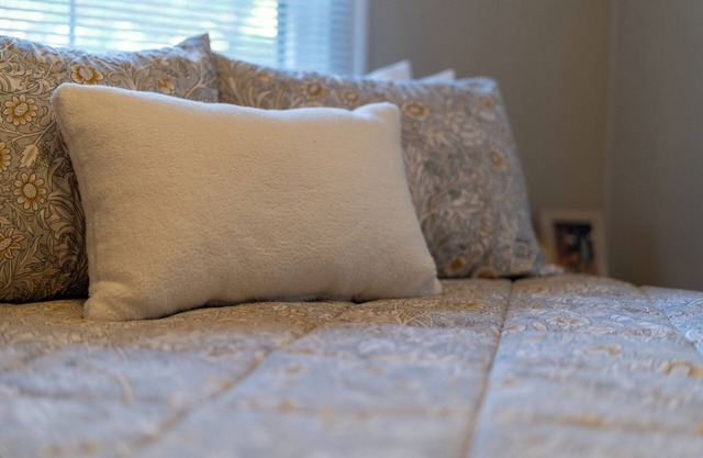 Yellow Door Cottage 2 Bedroom SoBro Bungalow