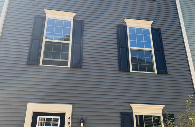 Your Perfect townhome in DMV!