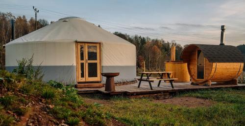 Yurt in Be Bernartice