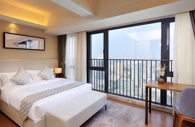 Yuwa Serviced ApartHotel