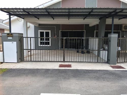 Zainab Homestay