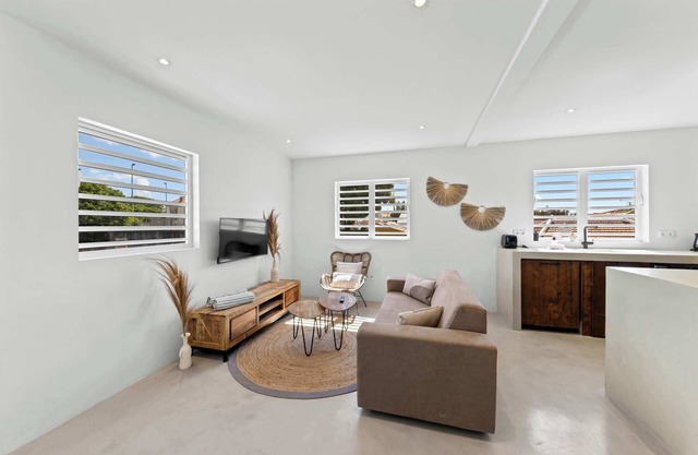 ZaZu Suite - Kas Leon