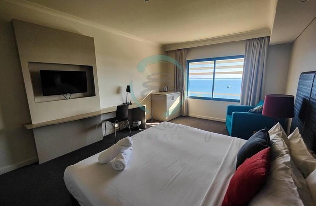 ZEN88 ESPLANADE: Hotel Suite w/Ocean/Sunset Views