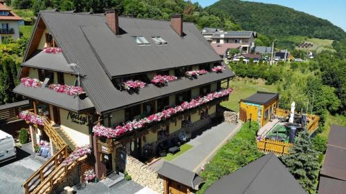 Zielone Wzgórza - Domki i pokoje B&B - Centrum Soliny - SPA