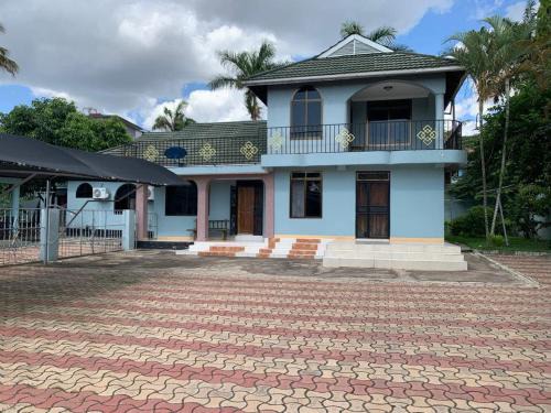 Ziwani House