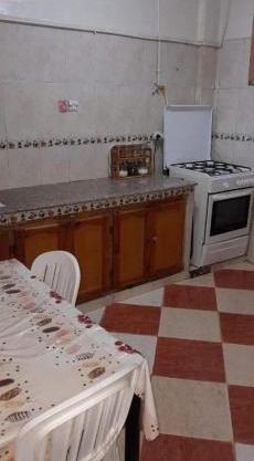 Zomik house