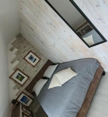 Larmor-Plage Apartment | Step Away to the Ocean: Family-Friendly Getaway Awaits!