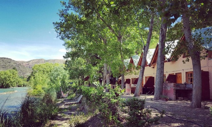 Rincon del Atuel Cabin | Inviting Ágata Cabañas with Pool and Breakfast Included