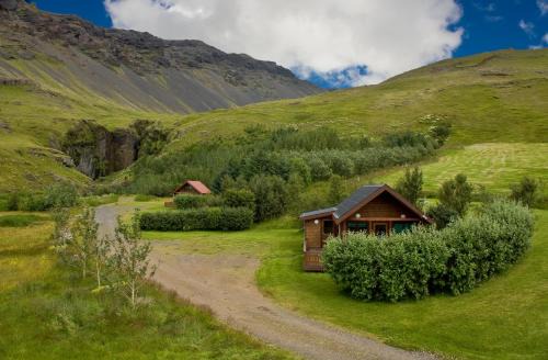Asolfsskali House | Guest Rated 10/10: Ásólfsskáli Cottage with Hot Tub