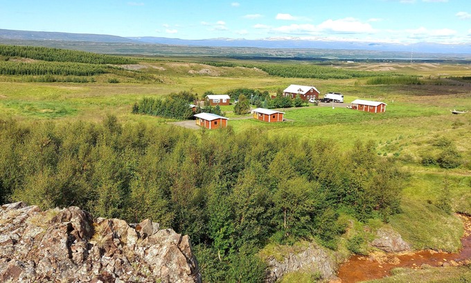 Eidar Cottage | Cozy Ásgeirsstaðir Cottages: Family-Friendly with Breakfast