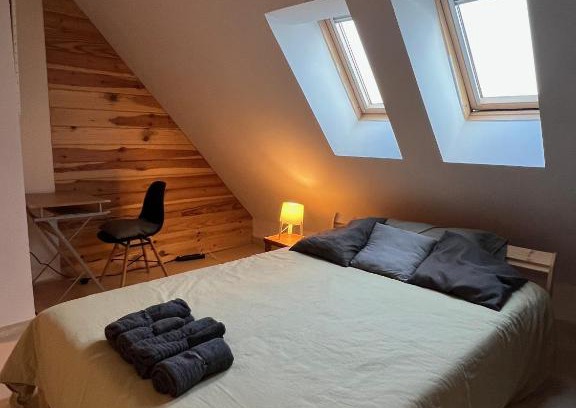 Sarria Apartment | Pet-Friendly Ático Camino Santiago: Your Ideal Starting Point