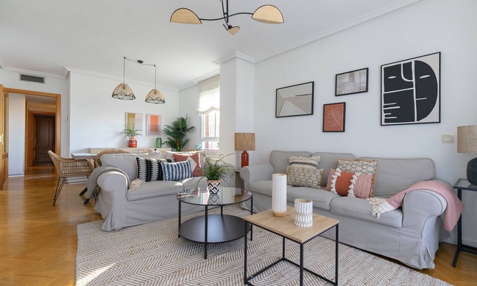 Delicias Apartment | Spacious Ático with Terrace, Parking, Pool & Free WiFi
