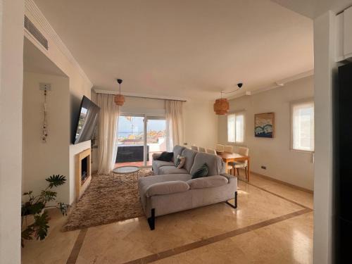 San Roque Apartment | Attractive Penthouse with Scenic Views and Pool Access