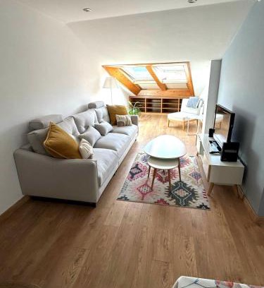 Cambados Apartment | Elegant Ático en Cambados: 4-Star, Rated 10/10 Stay