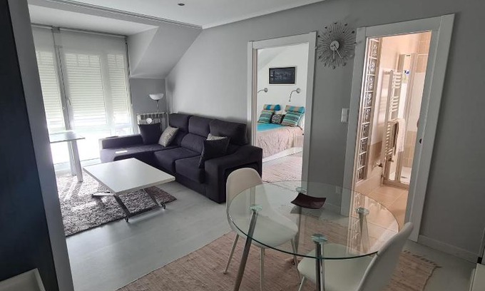 Somo Apartment | Oceanfront Ático Somo Beach: Pet-Friendly Paradise Awaits