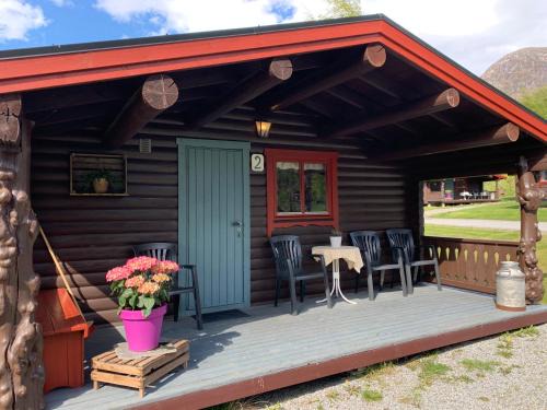Andalsnes Apartment | Discover Åndalsnes Hytteutleie: Pet-Friendly Retreat