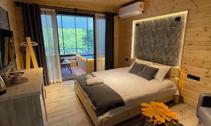 Ayder Hotel | Top-Rated Çağatay Suit Restaurant: Family-Friendly Dining