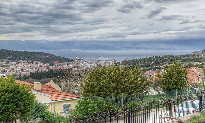 Konak Villa | Family-Friendly Villa in Çeşme Center for Your Getaway