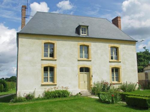 La Gonfriere House | Gîte La Gonfrière: Family-Friendly Retreat for 8 Guests