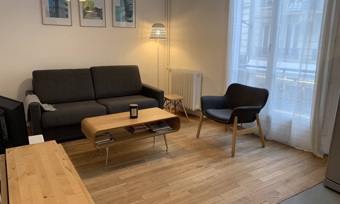 Vincennes Condo | Elegant Hotel Steps from Metro, Minutes to Paris Attractions