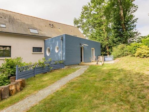 Plesse House | Cozy Évasion Marine Studio with Private Garden & Canal Access