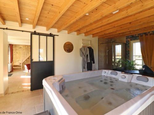 Le Sap House | Romantic Retreat with Spa and Modern Comfort in Normandy