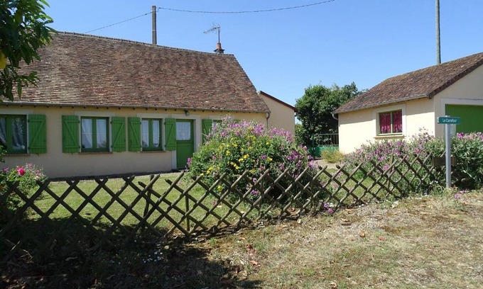 Conge-sur-Orne House | Rustic Escape with Fireplace and Bikes near Le Mans