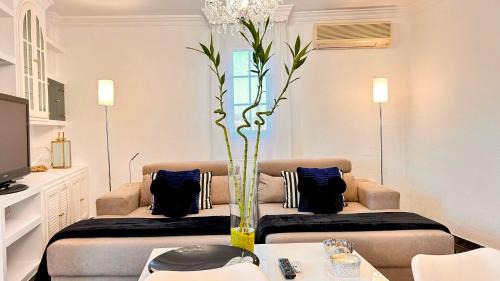 La Zubia Apartment | Pet-Friendly Retreat at Íberos Royal: Guest Rated 9.2/10