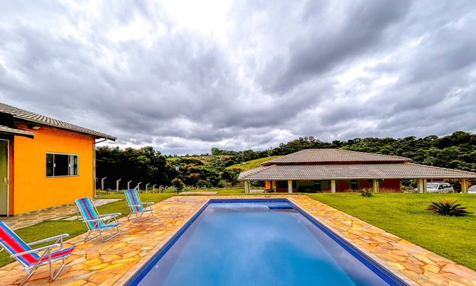 Socorro House | Relaxing Retreat with Wi-Fi & Pool in Socorro/SP