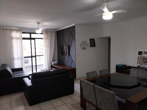Guilhermina Apartment | Child-Friendly Ótimo Apartamento Guilhermina - Guest Rated 9.8