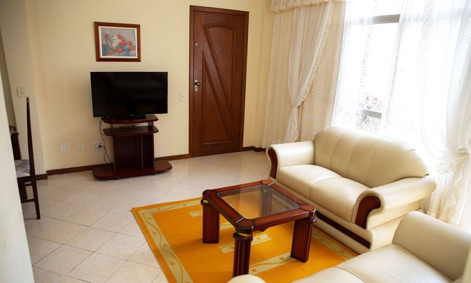 Itapua Apartment | Cozy Apartment Just Steps from the Beach in Itapuã/ES