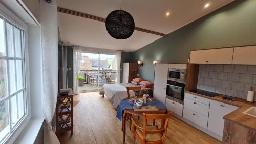 Bleriot-Plage House | Ô de mer: Steps from the Beach with Oceanfront Views