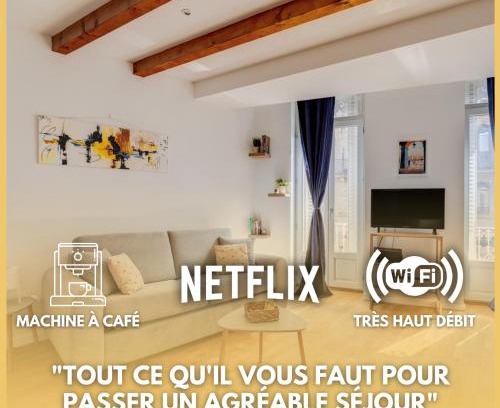 Compans-Caffarelli Apartment | Cozy Wood Mood Studio in Central Location for Families