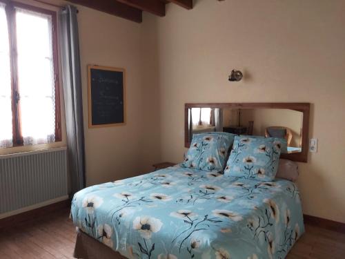 Francescas House | Discover Ô miroir...: A Memorable Stay Awaits You