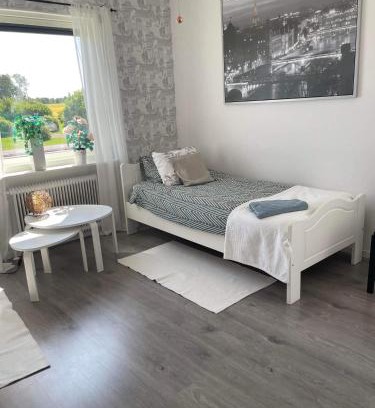 Odeshog Bed & Breakfast | Modern Ödeshög B&B with Kitchen - Guest Rated 8/10