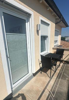 Aalen Apartment | Über den Dächern Ebnats