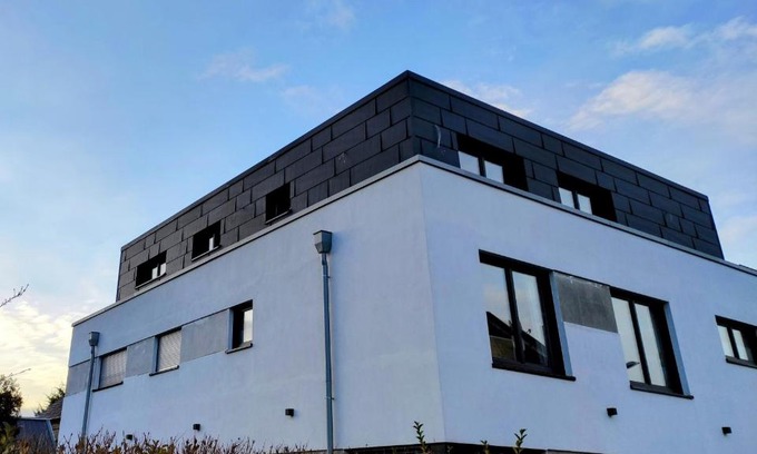 Vettweiß Apartment | Experience Vettweiß from Above: Top-Rated & Family Friendly