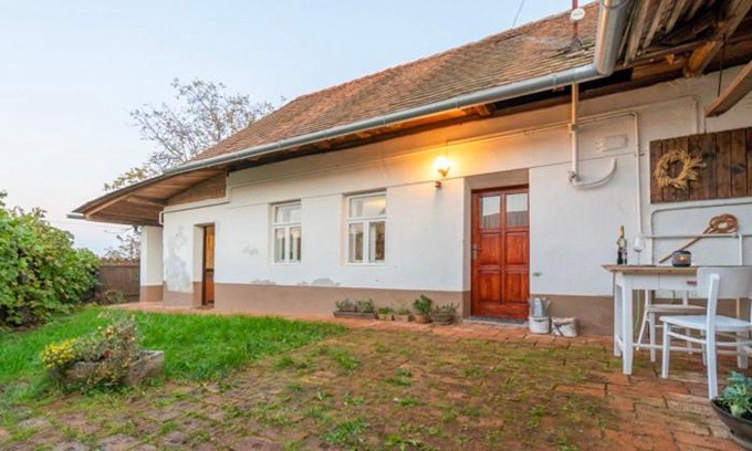 Cejkovice House | Family-Friendly Stay at Čejkovický domek with High Ratings
