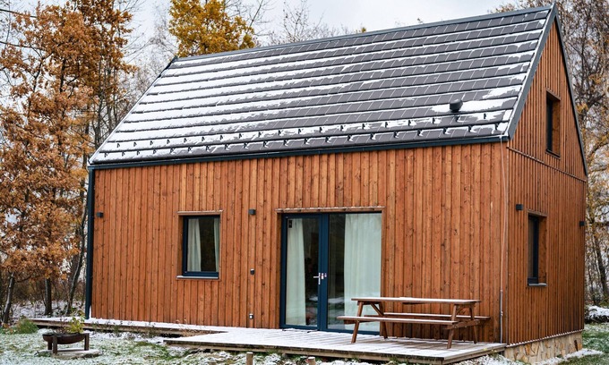 Cervene Janovice Villa | Comfortable Family Stay at Červené Janovice with Breakfast