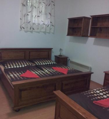 Kasperske Hory Apartment | Family-Friendly Stay at ČS Robin Oil Kašperské Hory