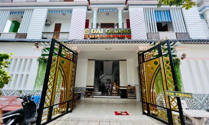 Ninh Kieu Hotel | Family-Friendly Retreat at Đại Quang Hotel - Rated 9.1/10