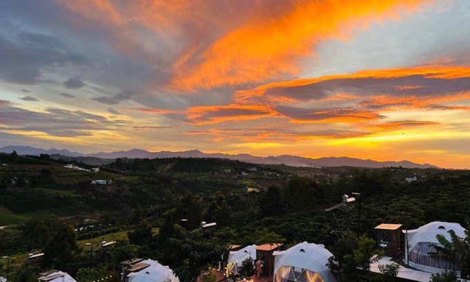 Bao Loc House | Experience Đamb'ri Top View Farmstay & Glamping Retreat