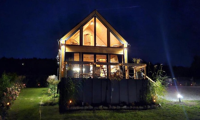 Bodzentyn Ski Chalet | Pet-Friendly Escape at Świętokrzyskie Stodoły - Domek AJWO